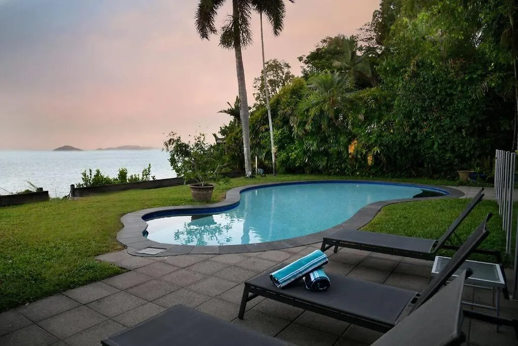Tali South Mission Beach - 3 Bedroom House